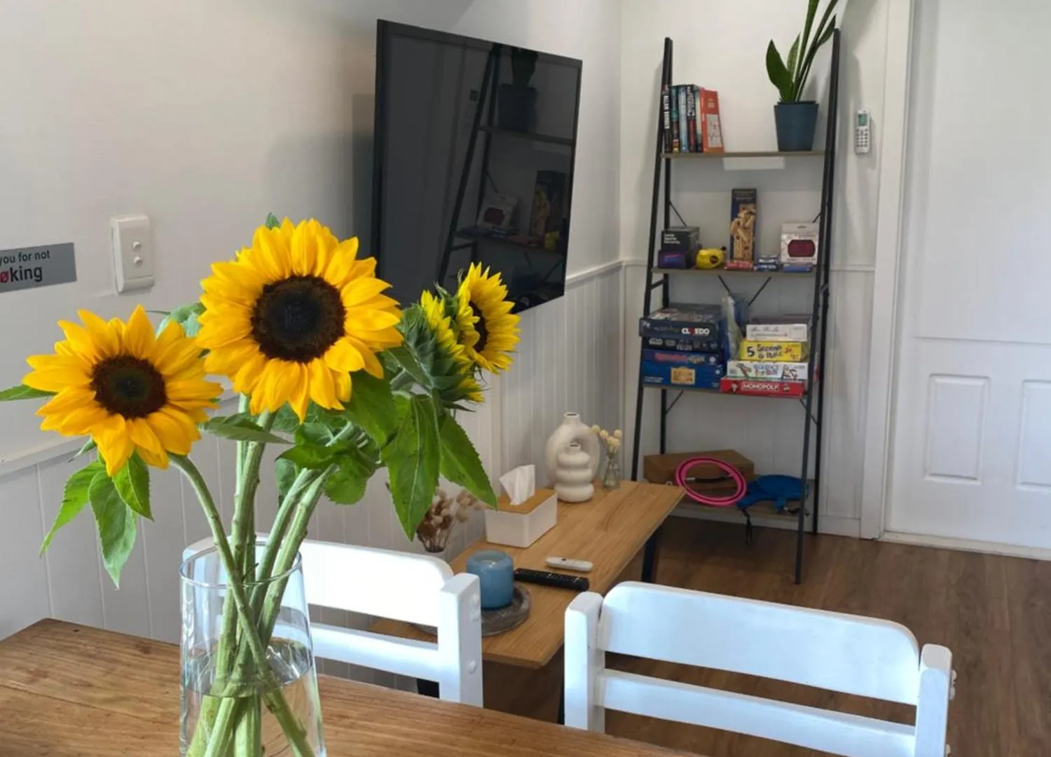 Pet Friendly Cozy Cabin Woombye Australia