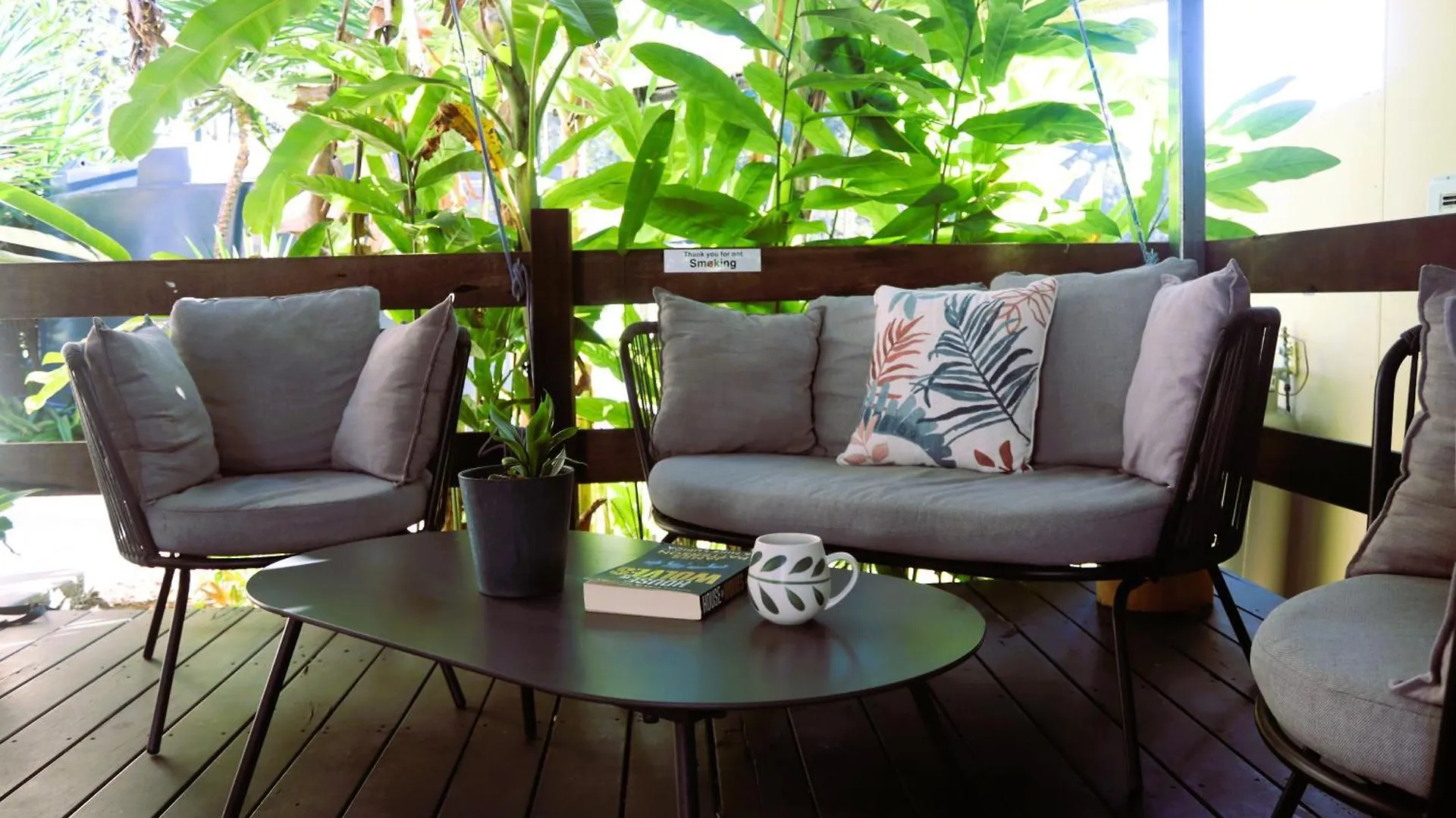 Pet Friendly Cozy Cabin Woombye Australia